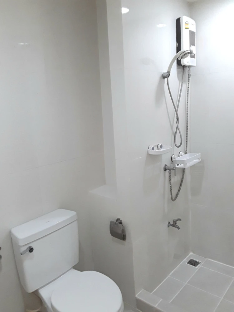 For rent: iCondo Sukhapiban 2, 5th floor, fully furnished unit. Comfortable and ready to move in. Book now! Don't miss out!