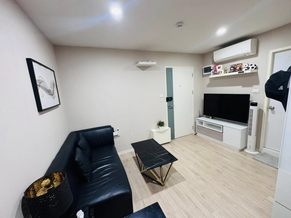 For rent: Icondo Sukhumvit 77 Phase 2. Ready to move in, fully furnished with appliances. Affordable price. Book now, don't miss out!