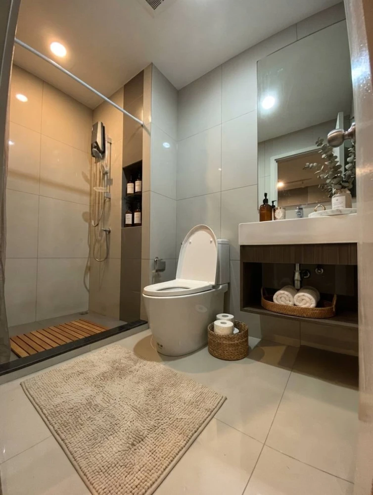 For Rent: Ideo Charan 70 - Riverview, 6th Floor. A lovely, fully furnished unit—book now!