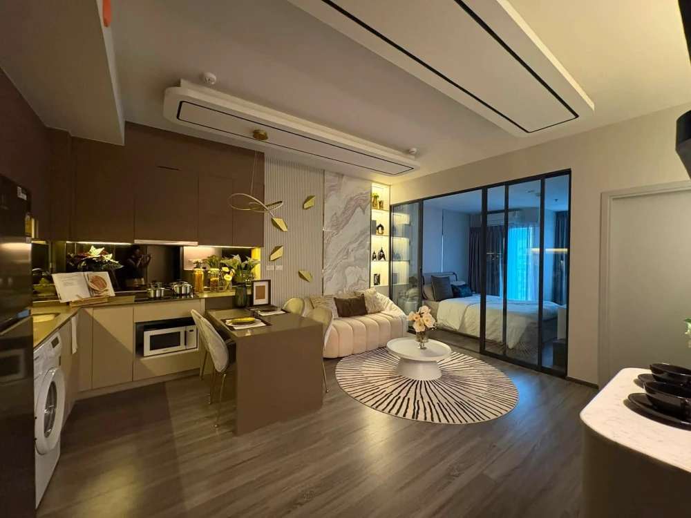 For rent: Ideo Chula Samyan. Spacious room with perfect functionality. Beautifully decorated and fully furnished, ready to move in.