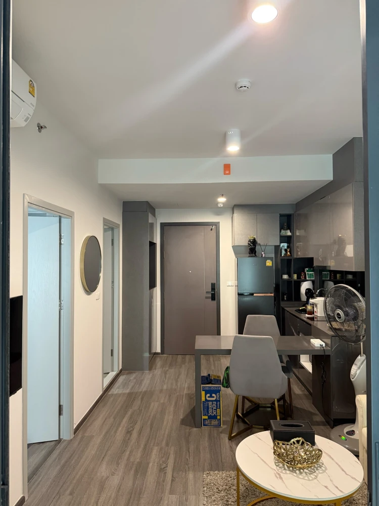 For rent: Ideo Chula Samyan, a nice room, good location, stylishly decorated, comes with complete facilities. Hurry and book now!