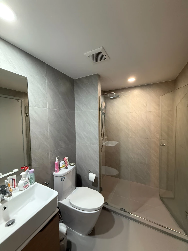 For rent: Ideo Chula Samyan, a nice room, good location, stylishly decorated, comes with complete facilities. Hurry and book now!