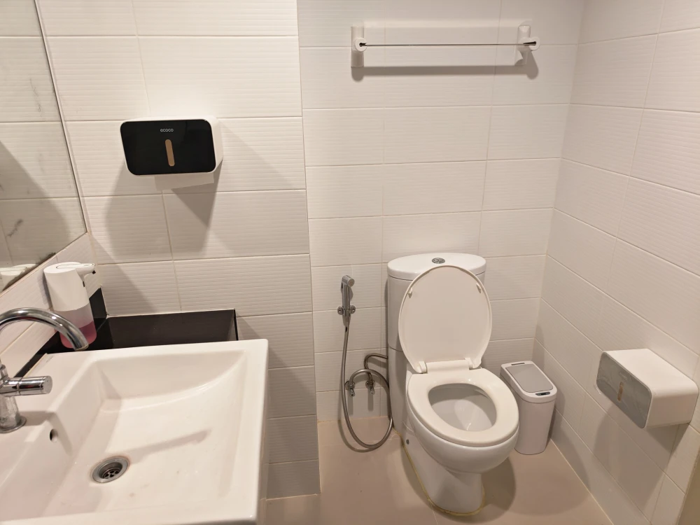 For rent: Ideo Mix Phaholyothin, high floor unit, fully furnished + complete appliances. Book now!