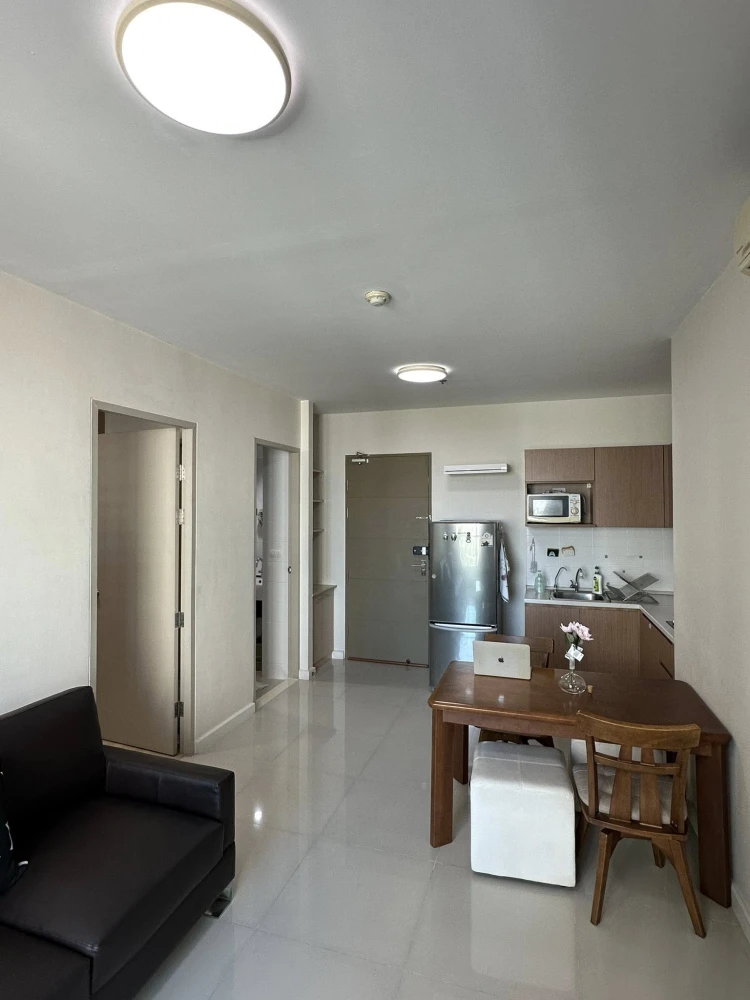For rent: Ideo Mix Phaholyothin, nice room, fully furnished. Book now!