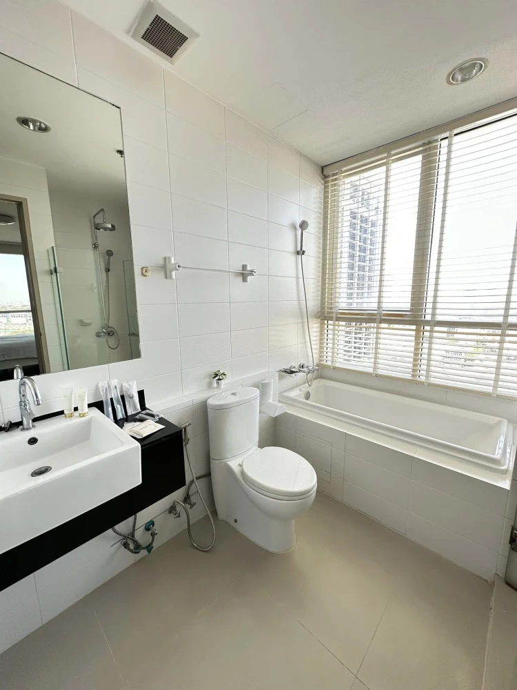 For rent: Ideo Mix Phaholyothin, nice room, fully furnished. Book now!