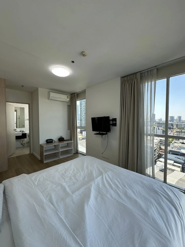 For rent: Ideo Mix Phaholyothin, nice room, fully furnished. Book now!
