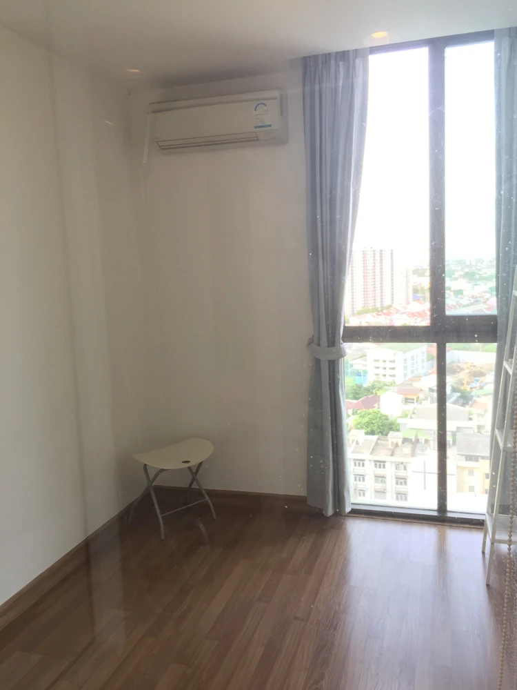 For rent: Ideo Mix Sukhumvit 103, 1 bedroom, 1 bathroom, fully furnished, just bring your bags and move in.