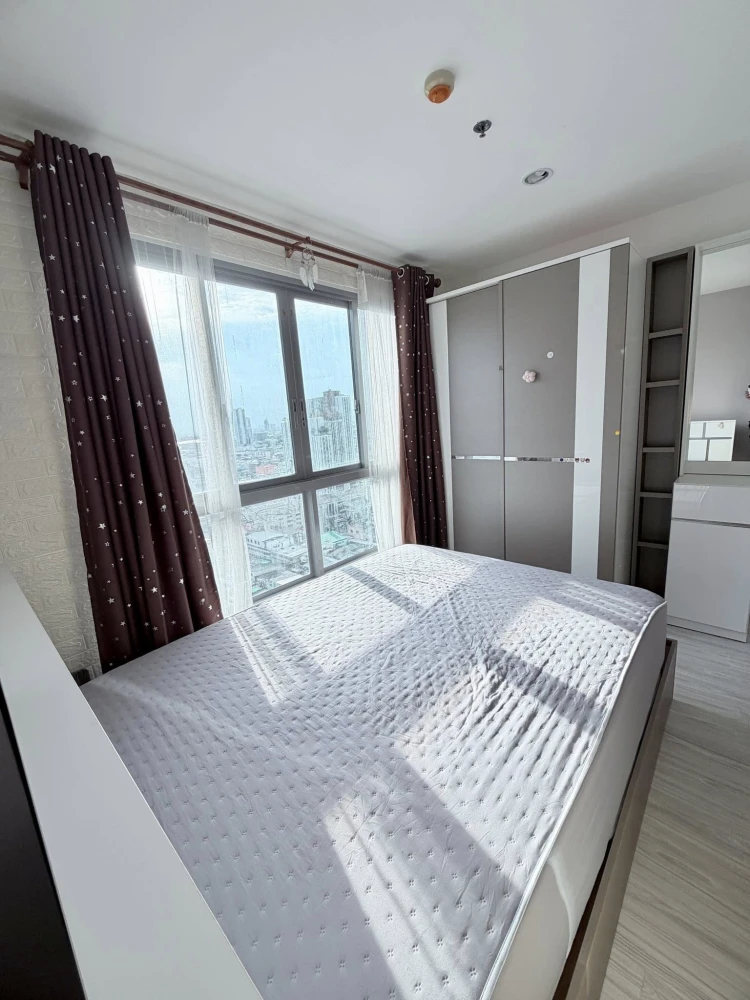 For rent: Ideo Mobi Bangsue Grand Interchange, 1 bedroom, 1 bathroom. Great location, convenient transportation, fully furnished. Book now!