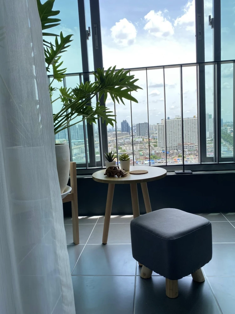 For rent: Ideo Mobi Bangsue Grand Interchange, 21st floor, open view, fully furnished with built-in furniture. Don't miss it!