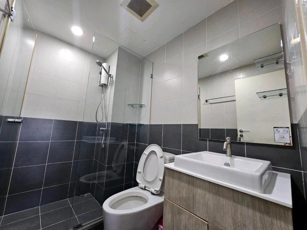 For rent: Ideo Mobi Charan-Interchange, 2 bedrooms, fully furnished, reserve now, don't miss out!