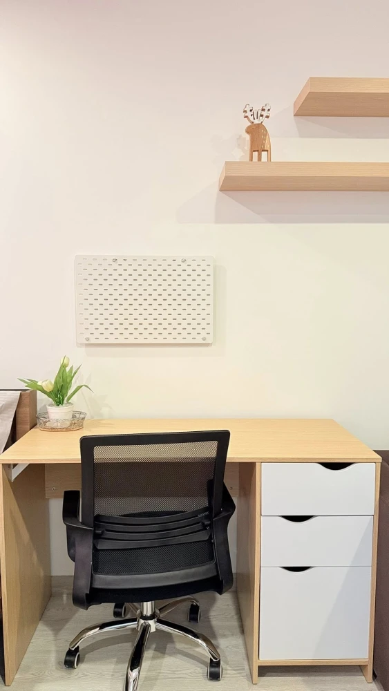 For rent: Ideo Mobi Charan-Interchange, a nice room with full furniture on a high floor. Book now!