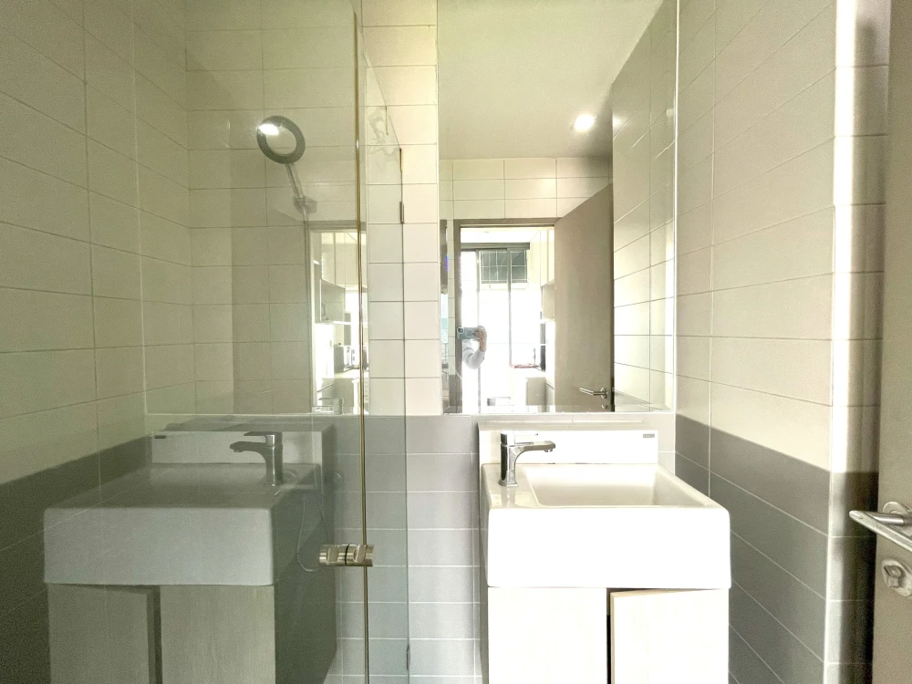 For rent: IDEO Mobi Phaya Thai, ready to move in, high floor, fully furnished, reserve now!