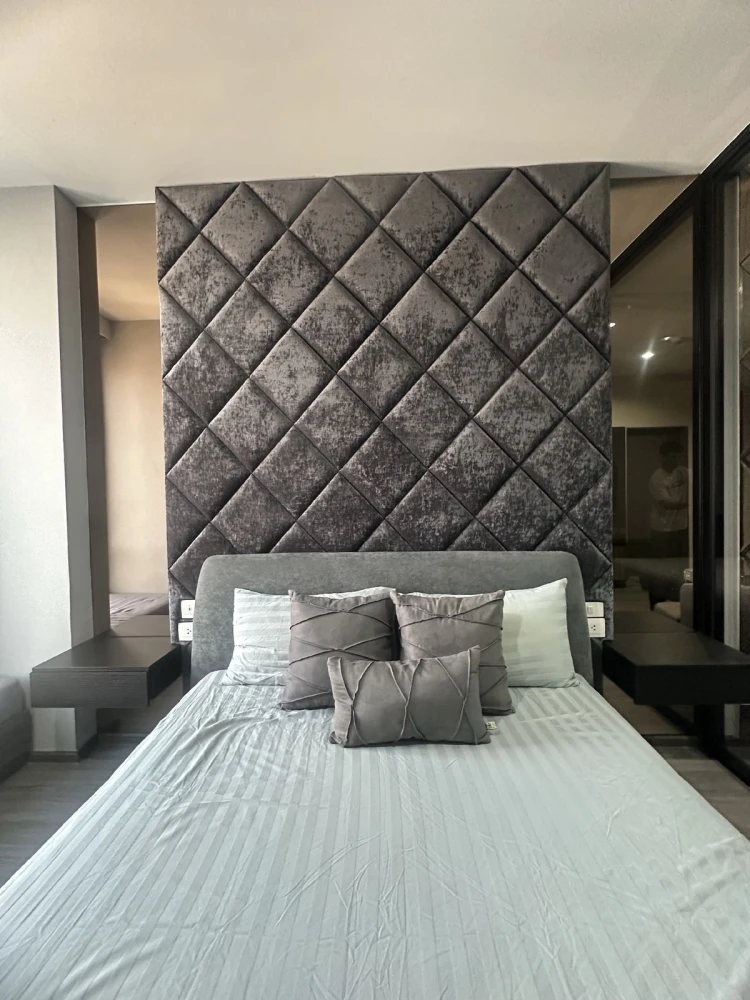 For rent: Ideo Mobi Rangnam, 20th floor, fully furnished unit. Very comfortable and ready to move in. Book now! Don't miss out!