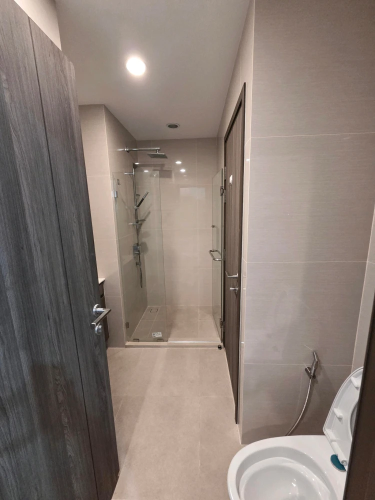 For rent: Ideo Mobi Sukhumvit 66. A lovely room with complete furnishings. Book now!