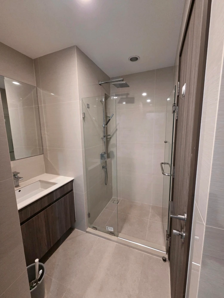 For rent: Ideo Mobi Sukhumvit 66. A lovely room with complete furnishings. Book now!