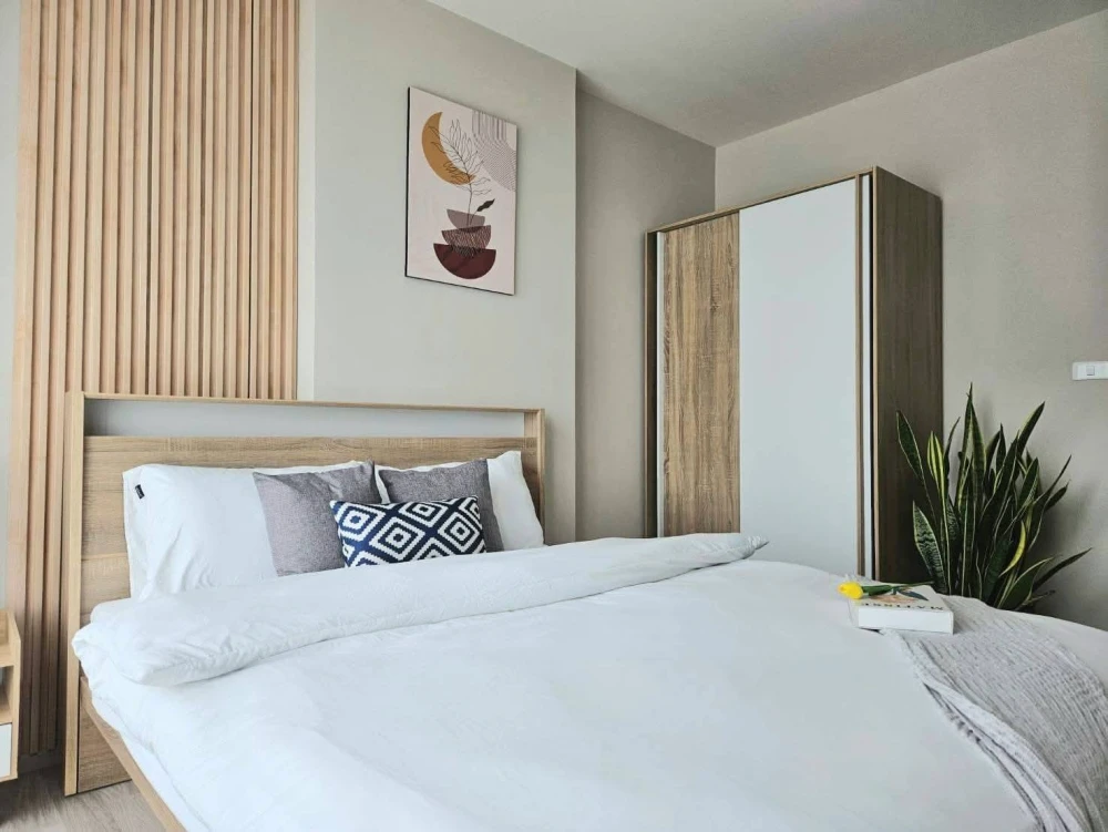 For rent: Ideo Mobi Sukhumvit East Point, 23rd floor. Nice, fully furnished unit. Book now!
