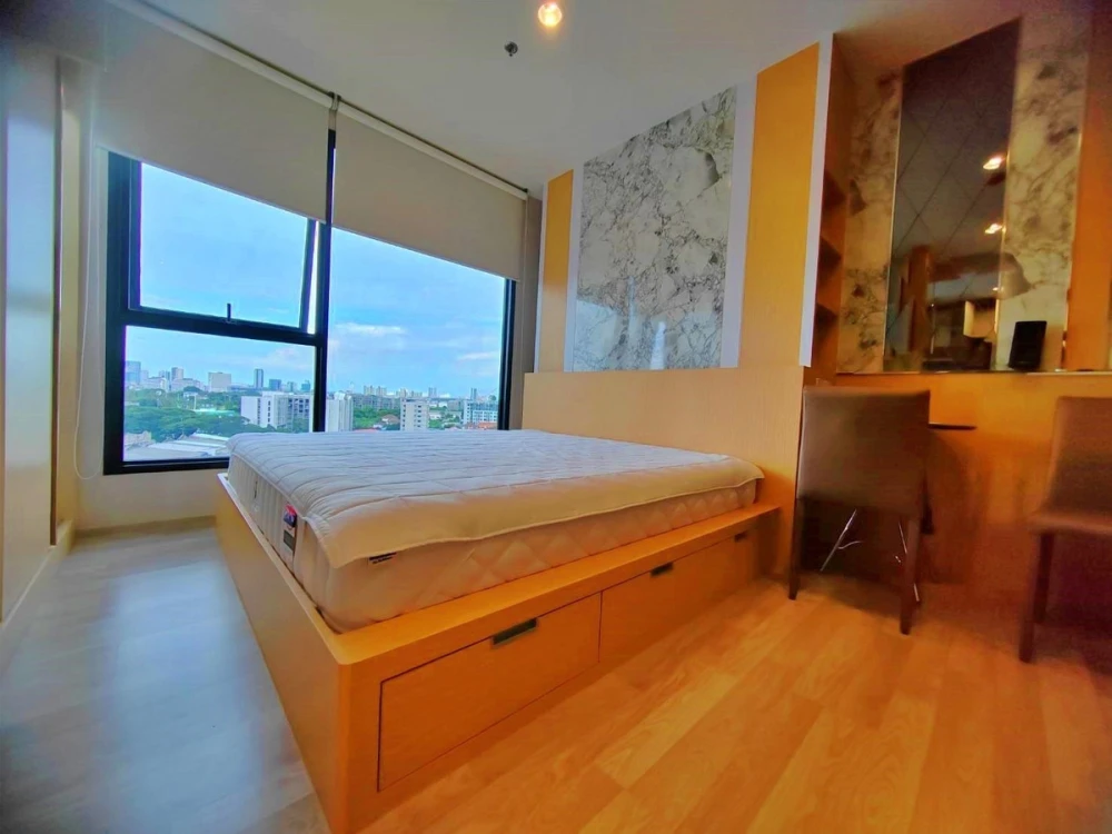 For rent: Ideo Mobi Sukhumvit East Point, 8th floor, fully furnished, ready to move in. Reserve now before it's too late.