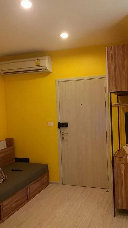 For rent: Ideo Mobi Sukhumvit Eastgate, 6th floor unit, fully furnished with appliances. Book now!