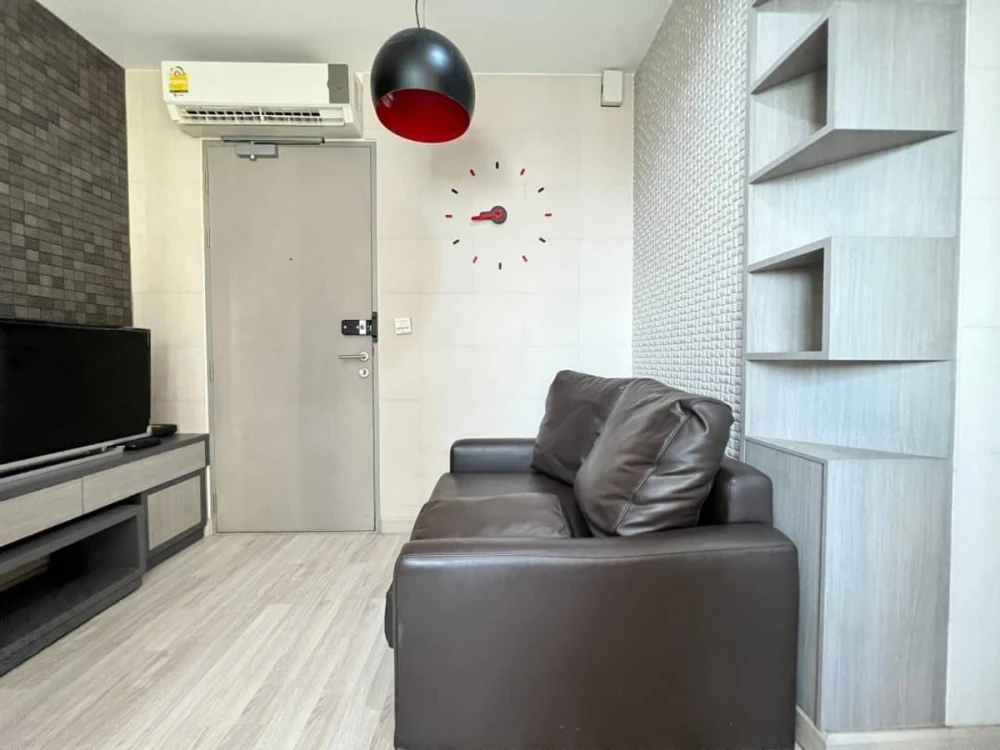 For rent: Ideo Mobi Sukhumvit, 8th floor, nice room, fully furnished, reserve now!