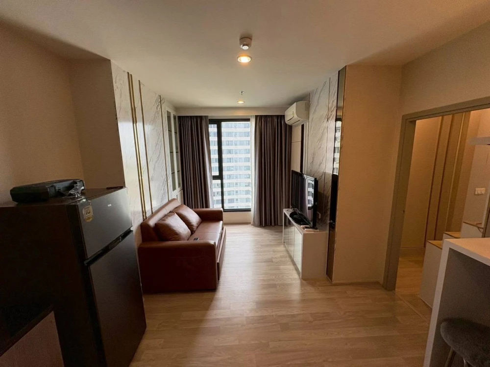 Rent condo Ideo Mobi Sukhumvit