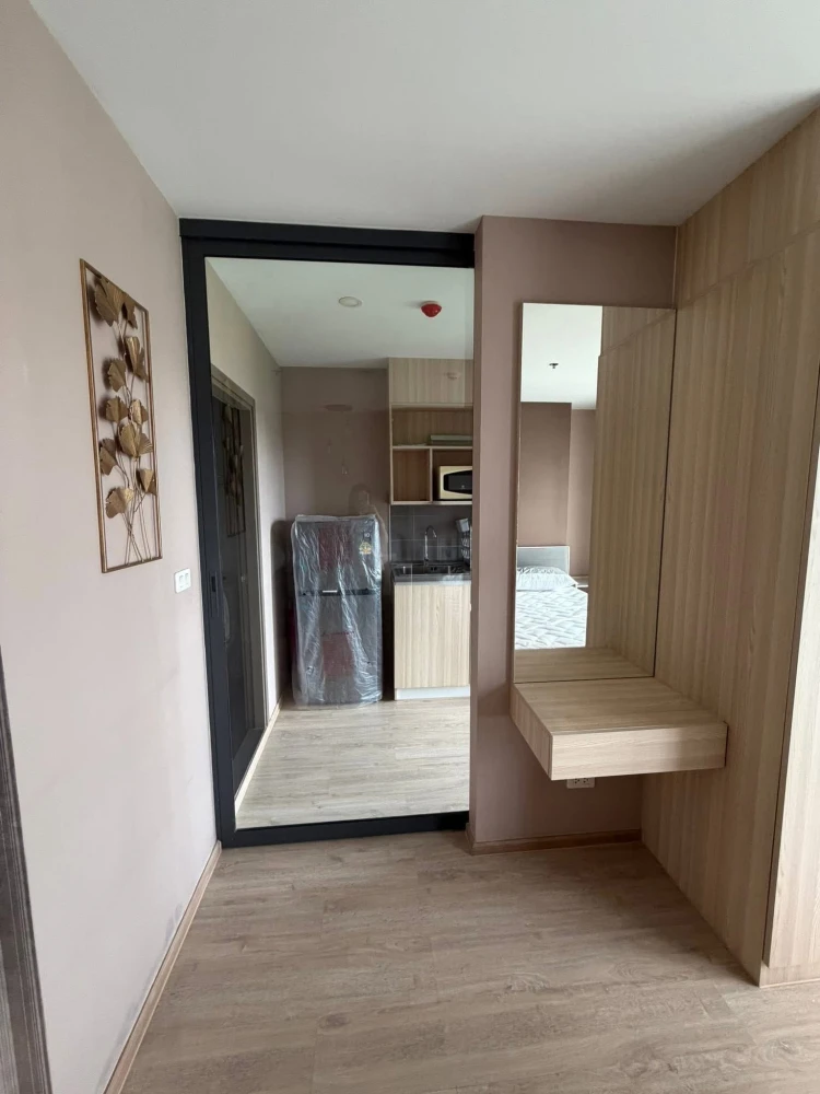 For rent: Ideo O2 Fully Furnished condo with all appliances included, ready to move in.