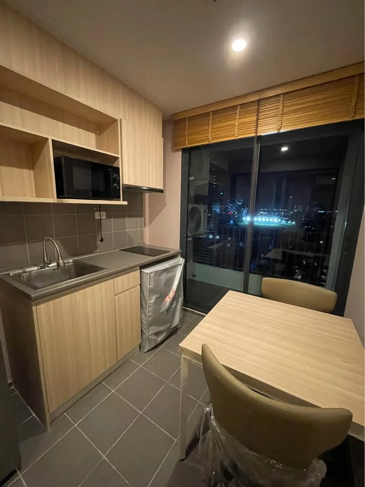 For rent: Ideo O2 Bangna. A lovely room with complete amenities. Just bring your belongings and move in! Don't miss this opportunity!
