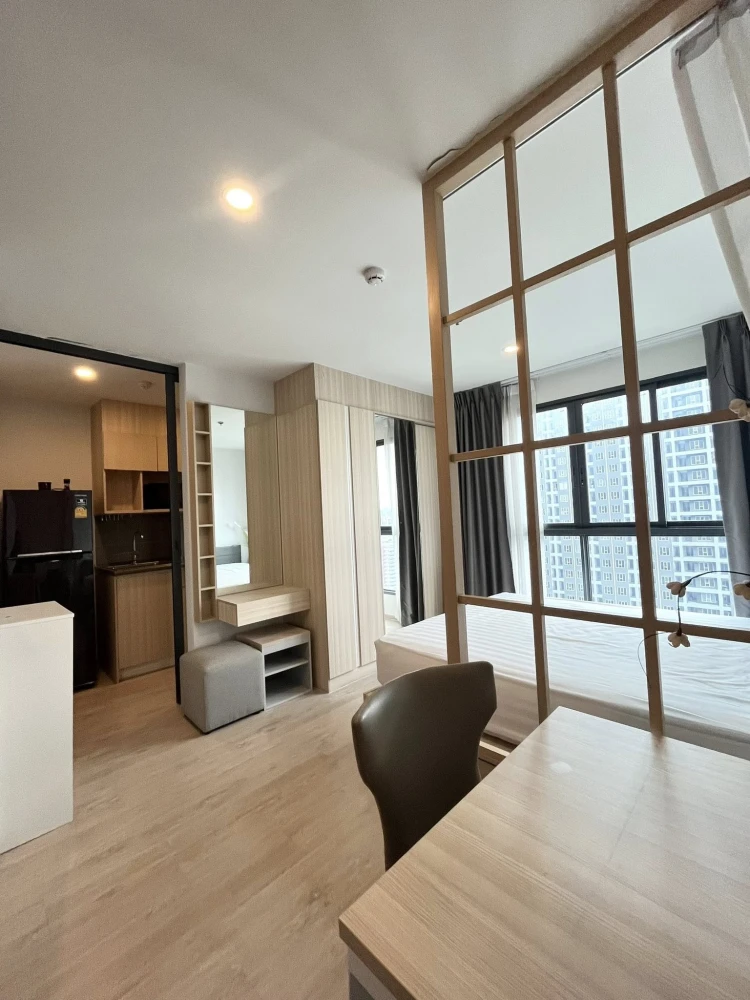 For rent Ideo o2, very high floor room, sunset view, fully furnished, comfortable atmosphere, must book now.