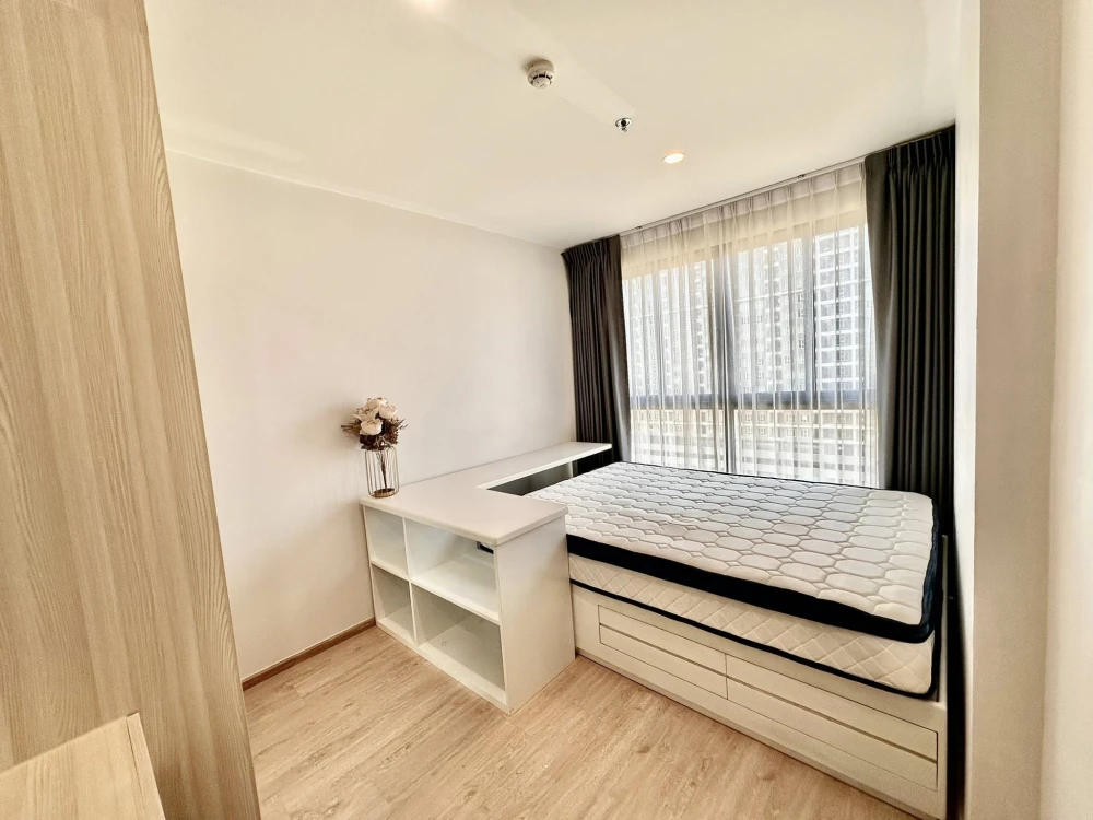 For rent: Ideo O2 Building C, 9th floor, fully furnished. Don't miss out!