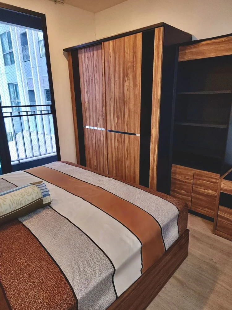 For rent: Ideo Q Chula–Samyan, 9th floor unit. Great location, fully furnished. You can't miss this opportunity!