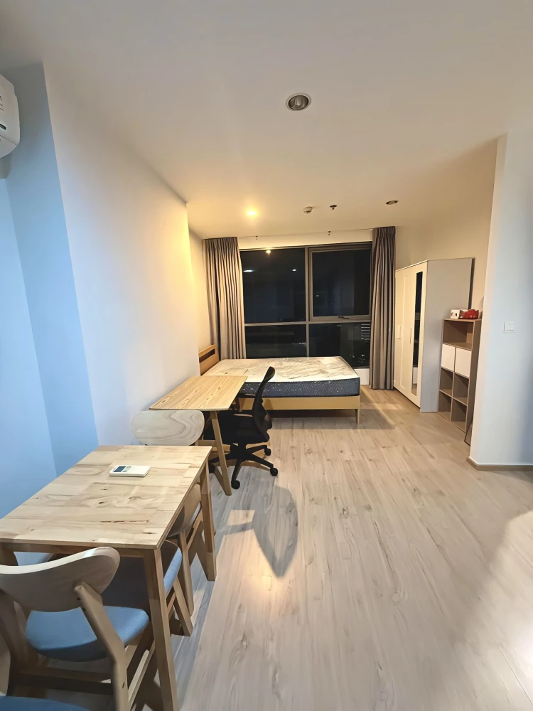 For rent: Ideo Q Chula–Samyan. Nice room, great location. Fully furnished with complete amenities. Book now!