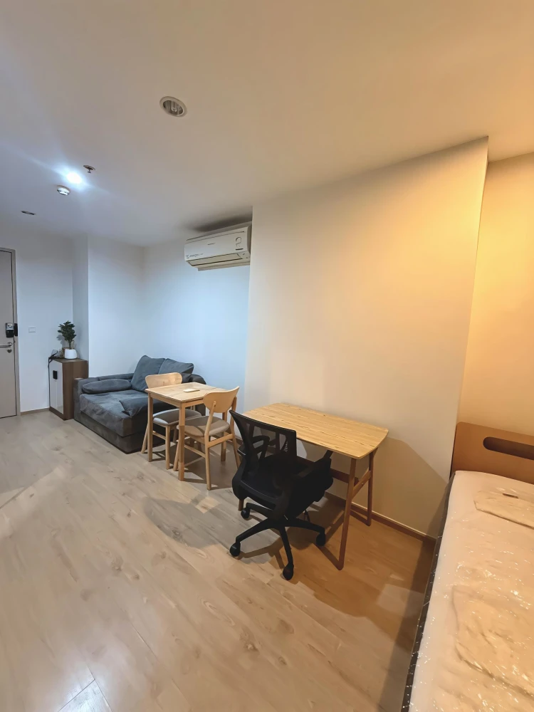 For rent: Ideo Q Chula–Samyan. Nice room, great location. Fully furnished with complete amenities. Book now!