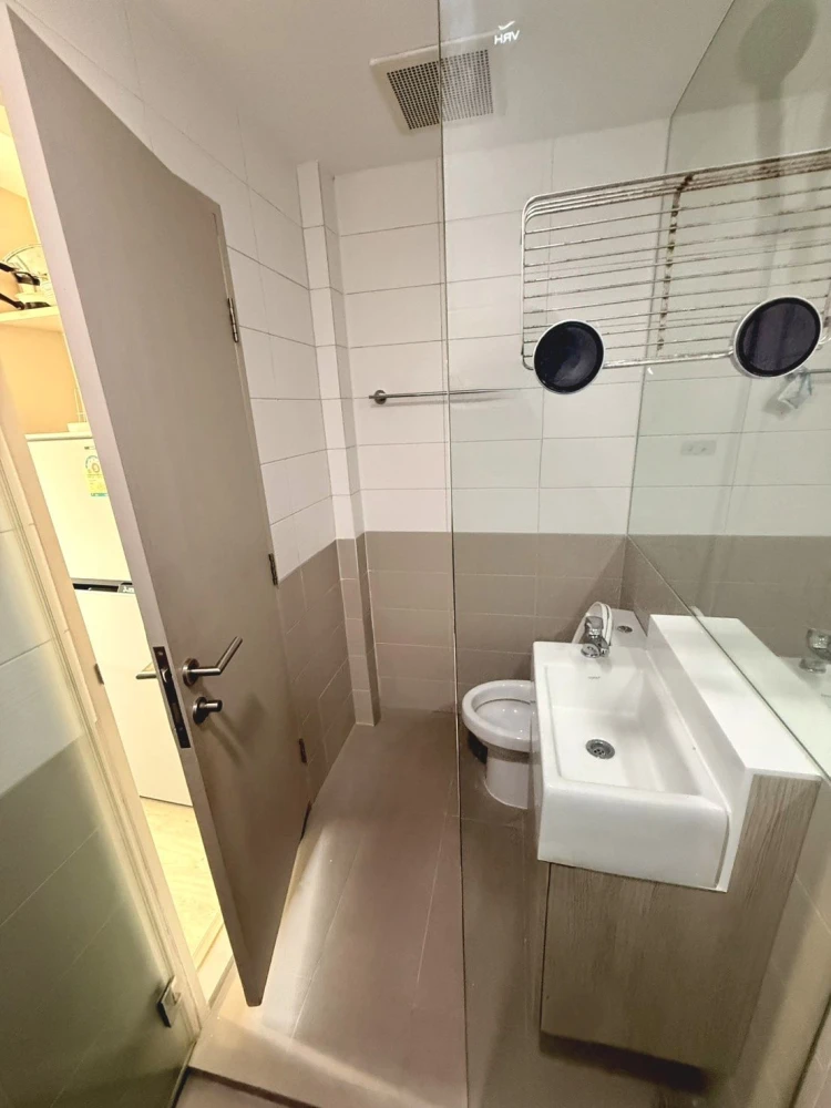 For rent: Ideo Q Chula–Samyan. Nice room, great location. Fully furnished with complete amenities. Book now!