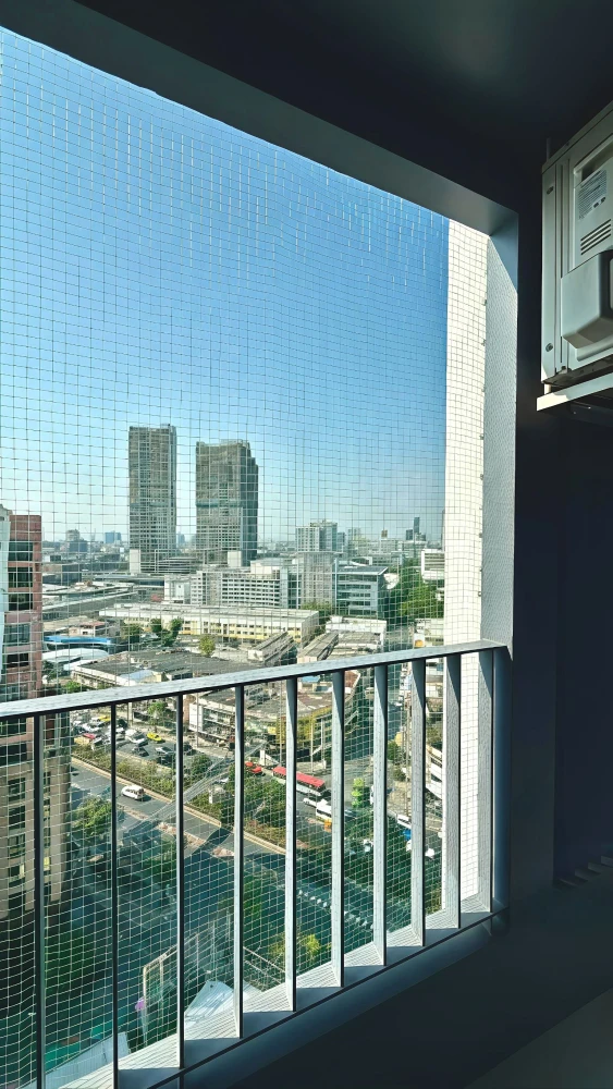For rent: Ideo Q Chula–Samyan, studio room, 16th floor, fully furnished. Just bring your suitcase and move in!