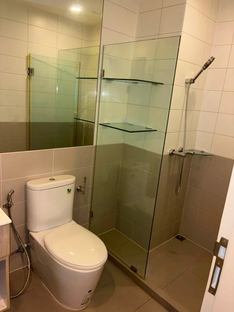 For rent: Ideo Q Ratchatewi, 1 bedroom, 1 bathroom, 17th floor, fully furnished. Book now!