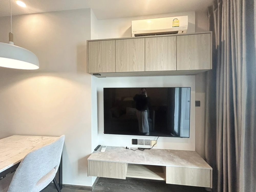 For rent: Ideo Q Siam-Ratchathewi, ready-to-move-in unit with complete amenities at a great price. Book today! Don't miss out!