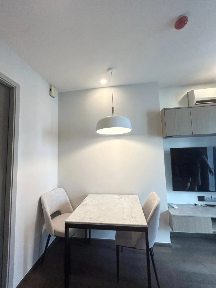 For rent: Ideo Q Siam-Ratchathewi, ready-to-move-in unit with complete amenities at a great price. Book today! Don't miss out!