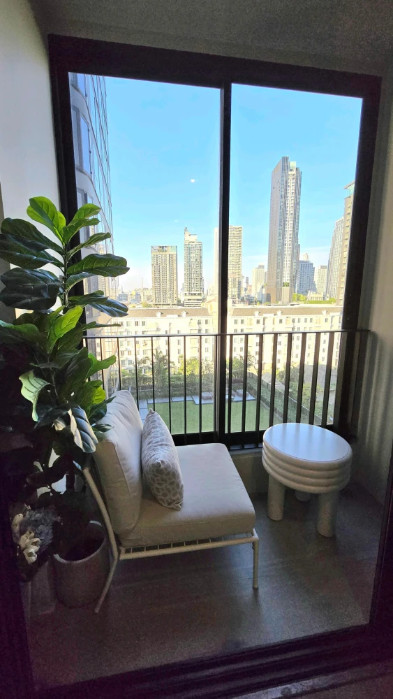 For rent: Ideo Q Sukhumvit 36, 10th floor, fully furnished, ready to move in. Interested? Reserve now!