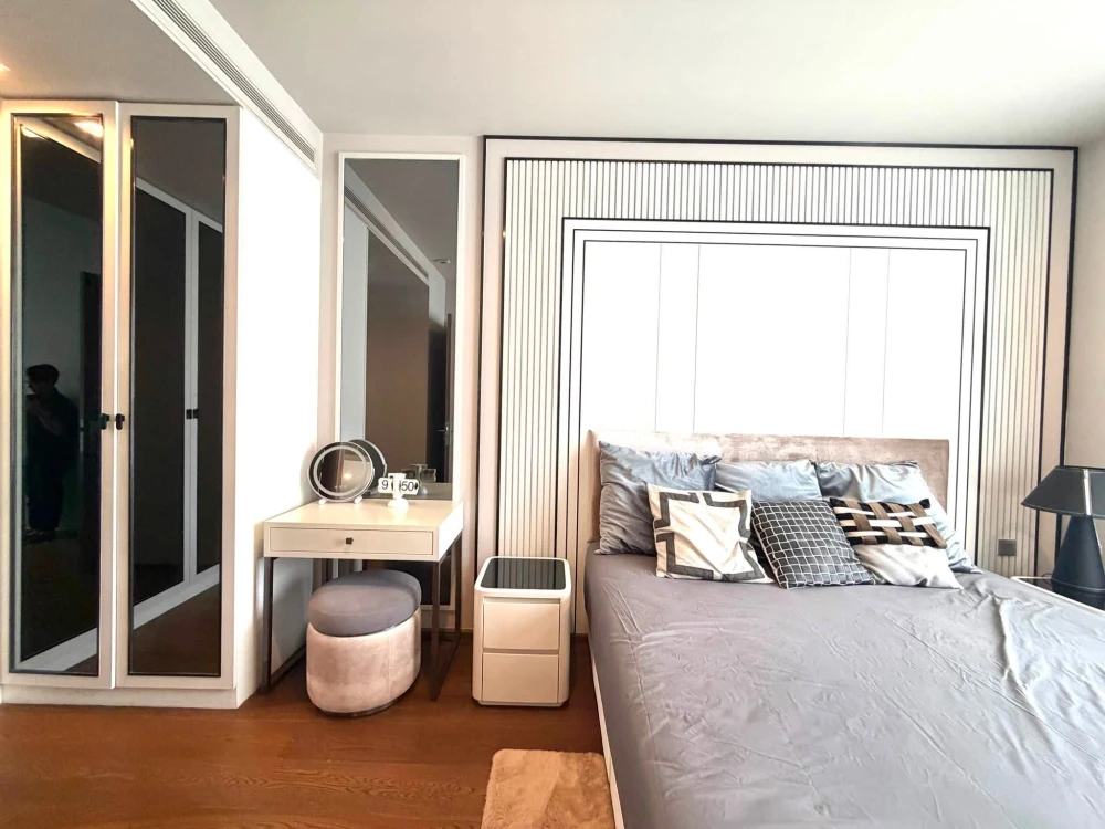 For rent: Ideo Q Sukhumvit 36, 11th floor, beautiful fully furnished unit. Book now! Don't miss out!