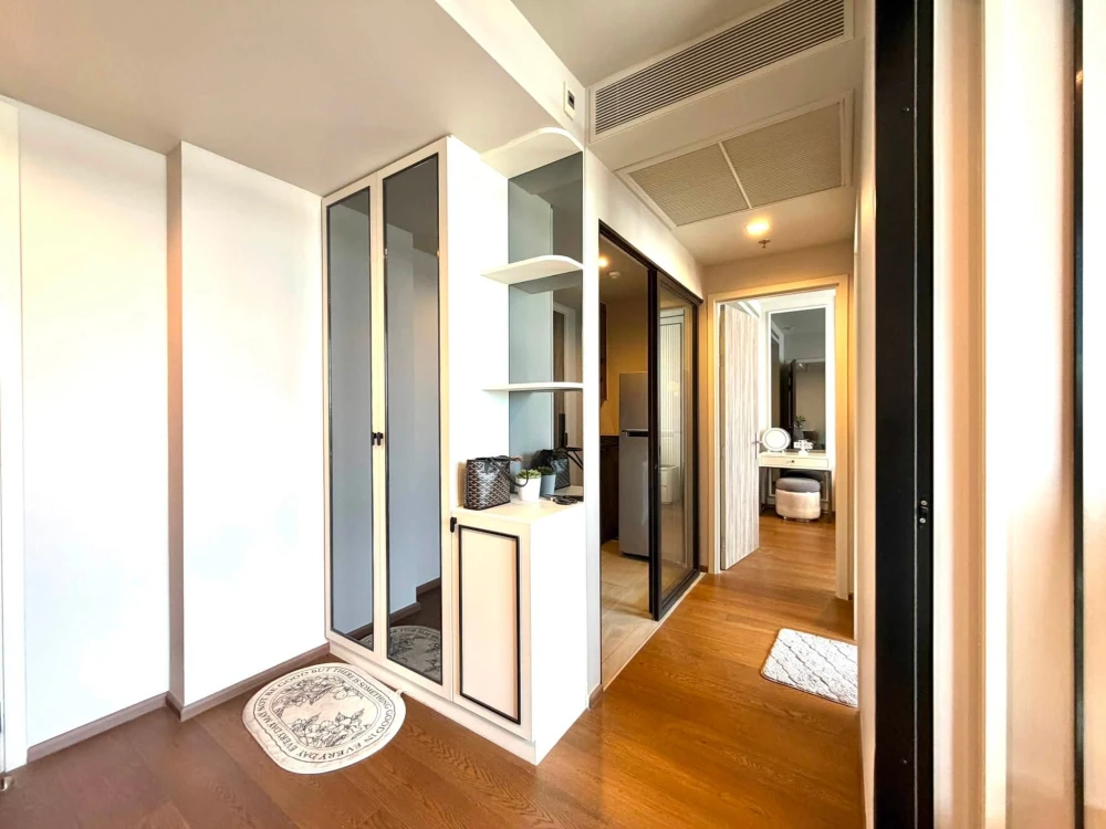 For rent: Ideo Q Sukhumvit 36, 11th floor, beautiful fully furnished unit. Book now! Don't miss out!