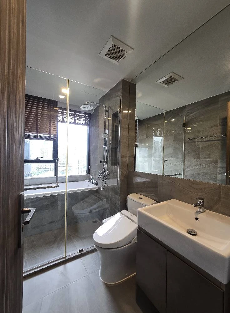 For rent: Ideo Q Sukhumvit 36, 18th floor, nice room, fully furnished, reserve now, don't miss out!