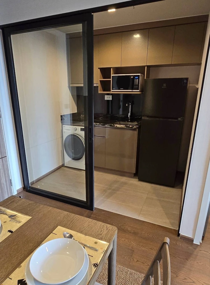 For rent: Ideo Q Sukhumvit 36, 26th floor. Beautifully furnished unit. Book now! Don't miss out!