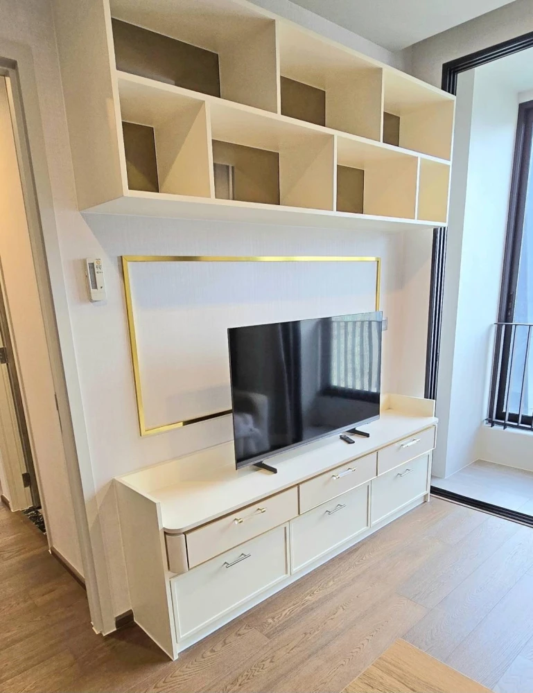 For rent: Ideo Q Sukhumvit 36, 26th floor. Beautifully furnished unit. Book now! Don't miss out!