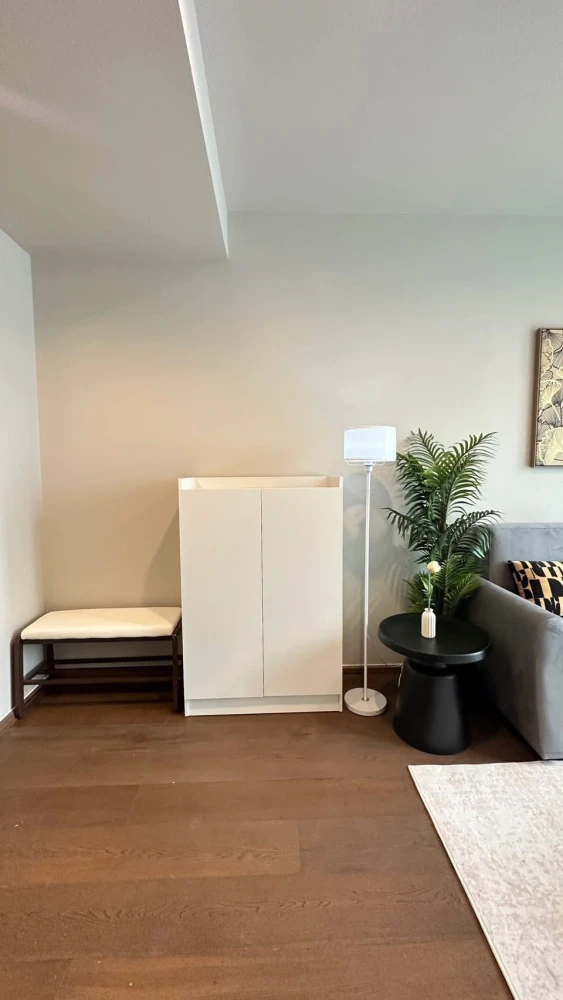 For rent: Ideo Q Sukhumvit 36, 7th floor, corner unit, unobstructed view, good ventilation, private. You definitely shouldn't wait!