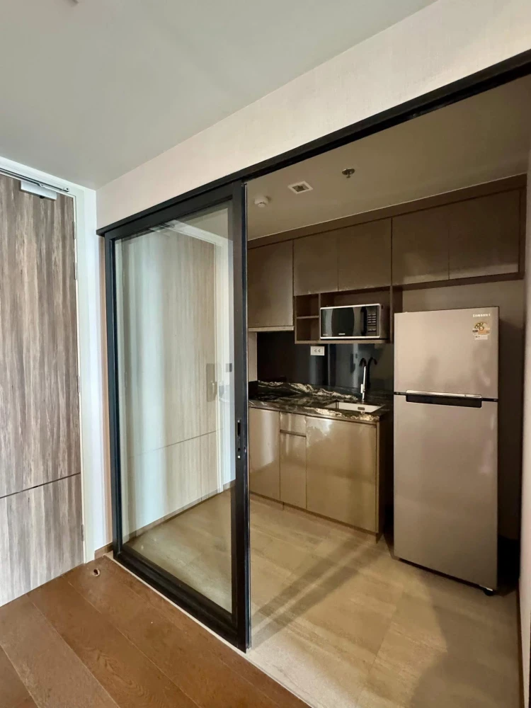 For rent: Ideo Q Sukhumvit 36, built-in decoration, 11th floor, Sukhumvit city view and a large central garden. Reserve now!