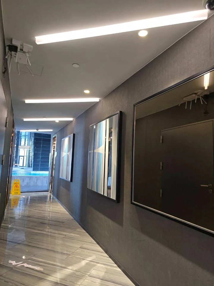 For rent: IDEO Q Sukhumvit 36. Spacious room with ample usable space, high-quality built-in furniture, and a beautiful, unblocked view. Book now!