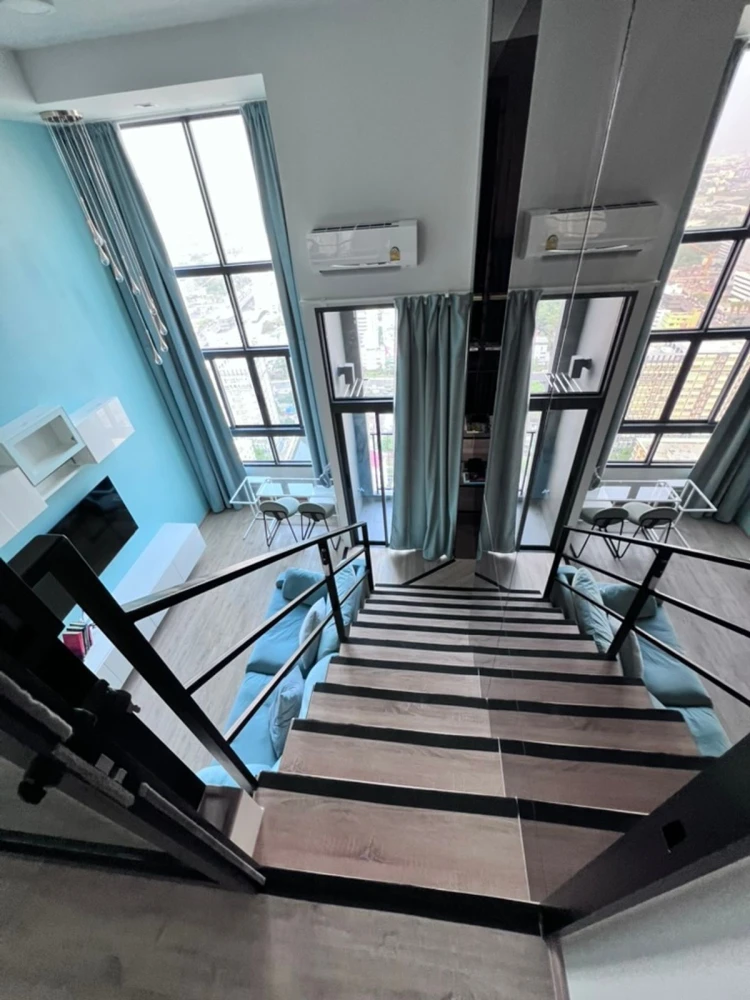 For rent: IDEO RAMA 9–ASOKE, 34th floor, nice room, fully furnished. Interested? Hurry and reserve now!
