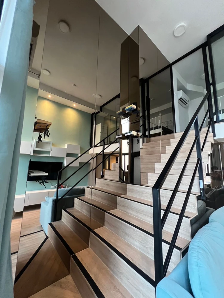 For rent: IDEO RAMA 9–ASOKE, 34th floor, nice room, fully furnished. Interested? Hurry and reserve now!