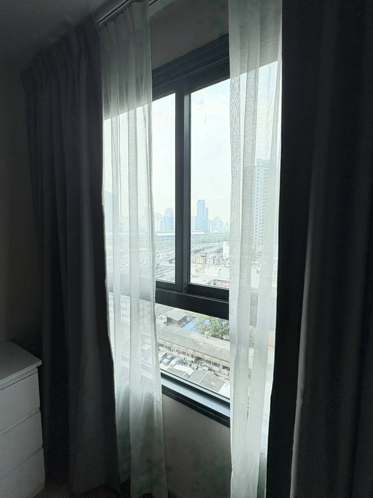 For rent: IDEO RAMA 9–ASOKE studio room. Great location, convenient transportation, fully furnished. Don't miss out!