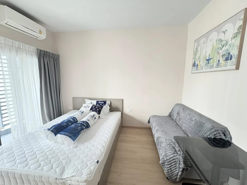 For rent: IDEO RAMA 9–ASOKE studio room. Great location, convenient transportation, fully furnished. Don't miss out!