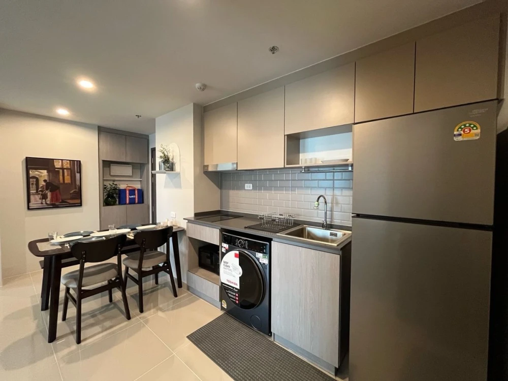 For rent: Ideo Ramkhamhaeng - Lam Sali Station, 2 bedrooms, fully furnished, nice to live in, book now, urgently.